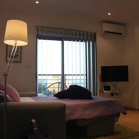 Eden 611 利马索尔